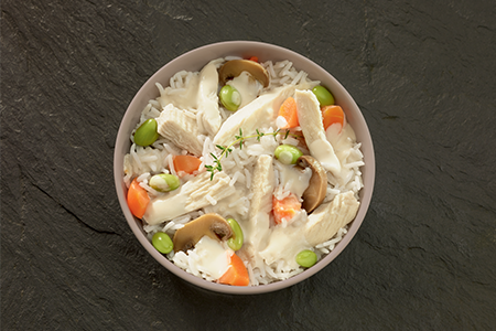 Monoprix's tweet image. Profitez de votre prochain voyage en #TGV pour tester à bord la nouvelle carte #MonopDaily !