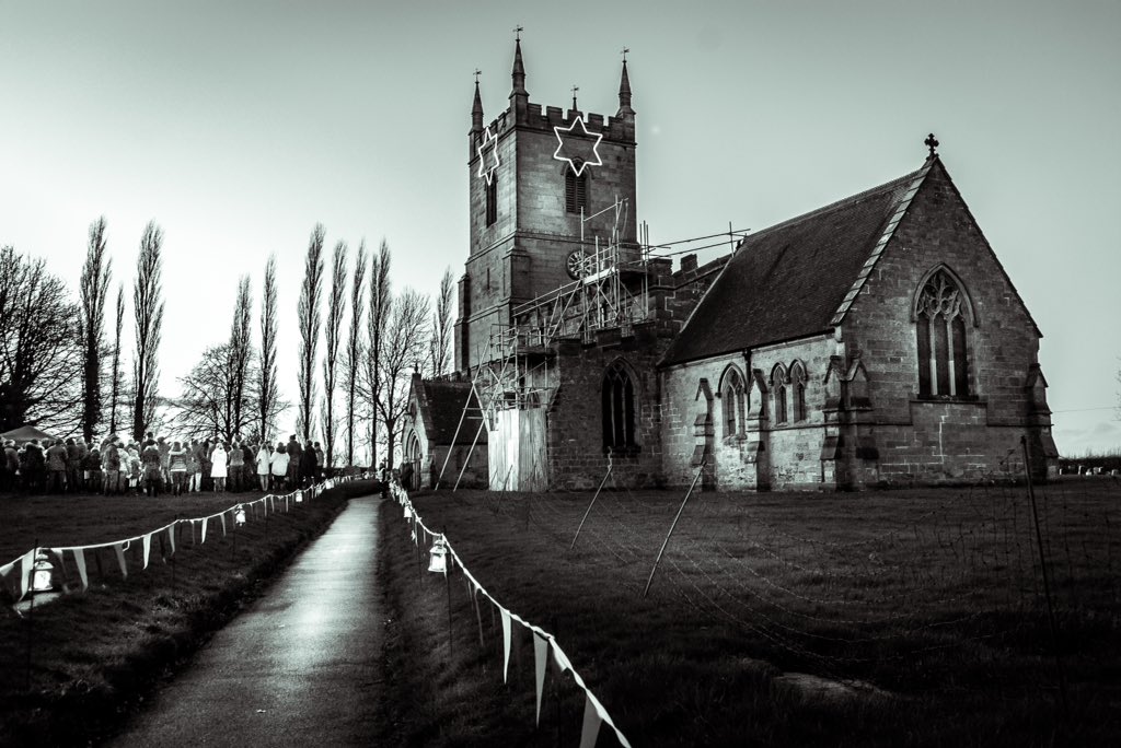 TroyHowling's tweet photo. Split tone... NikonD200 #raw #nikon #d200 #swepstone #leicestershire #xmaseve #photography https://t.co/SyTx15Zup4