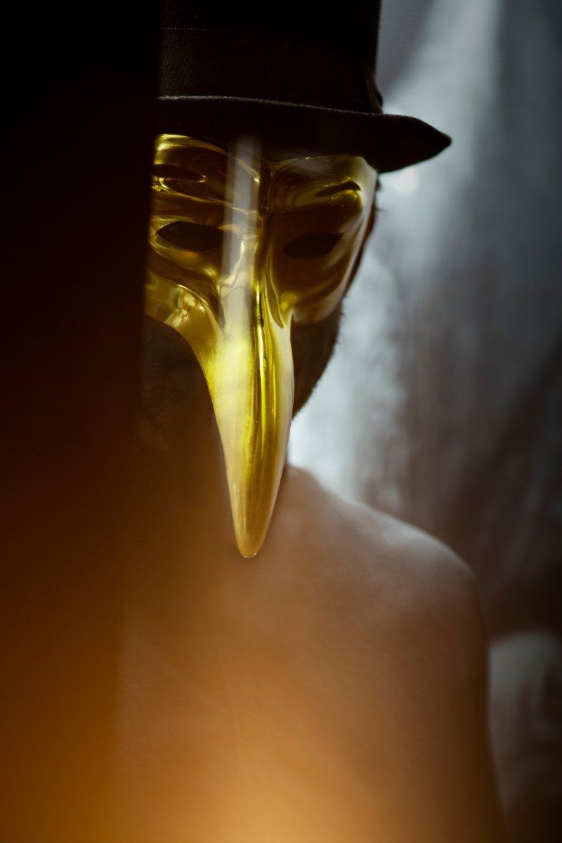 zouksingapore's tweet image. We&apos;ve @Claptone_ back at #VelvetUndergroundDance this coming 8 Jan for #ParallelVelvet - get ready to be captivated.
