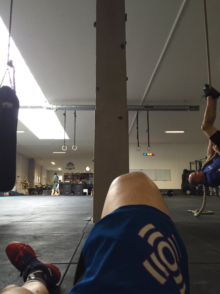 mxcoaches's tweet photo. Ultimo día de entreno en #pressburg #pg #xoomproject de vuelta a #crossfitvallecas #mxcoach para preparar #spth2016 https://t.co/IX4S8ghcad