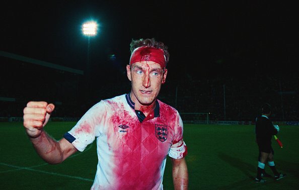 Happy Birthday to legendary England defender Terry Butcher, he turns 57 today! 