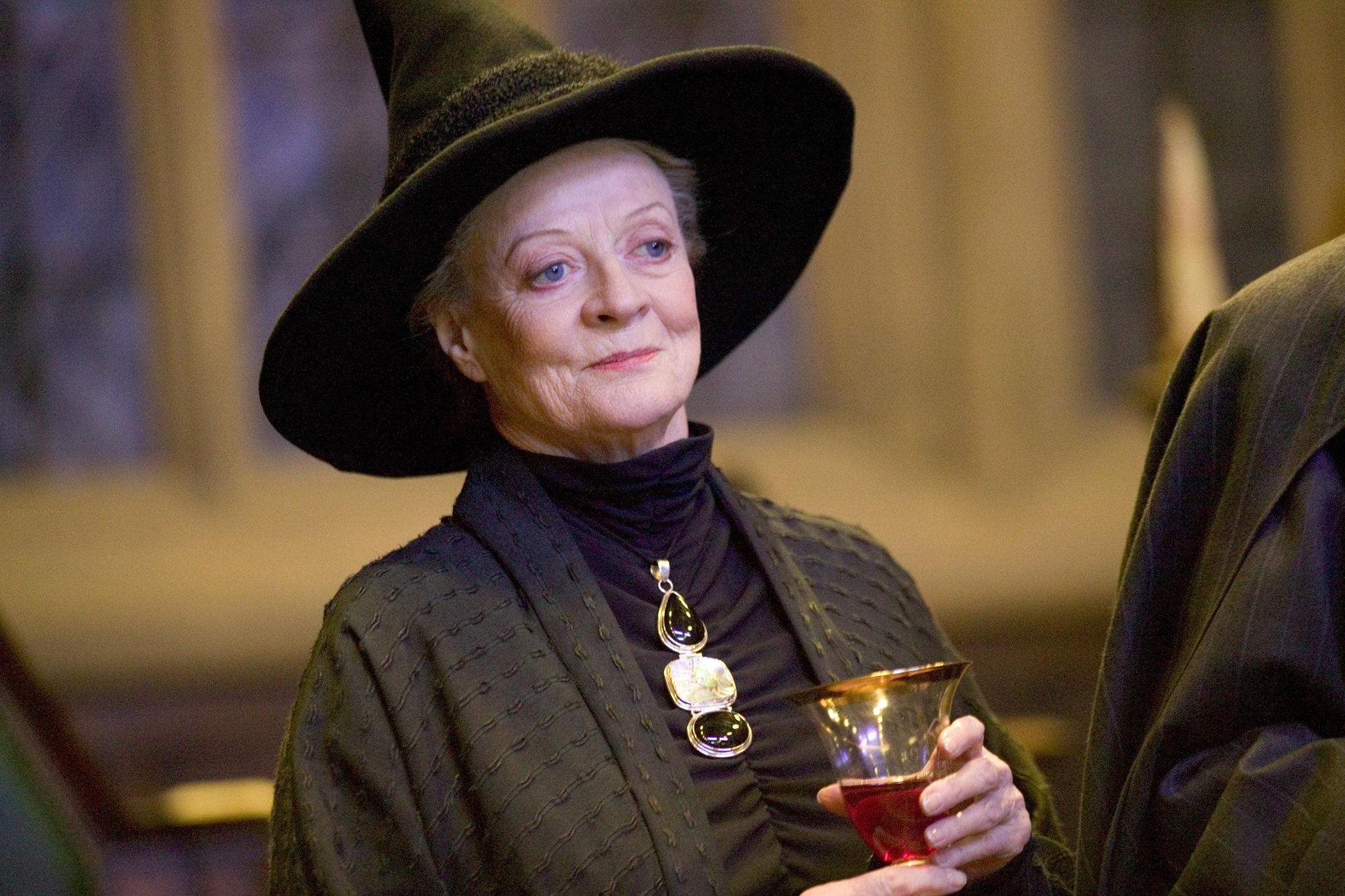 Happy birthday to the brilliant Dame Maggie Smith :D 