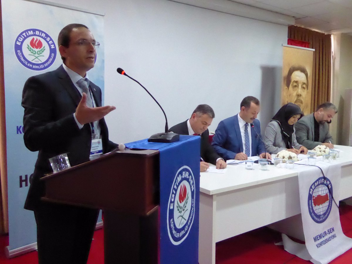 Olçum, Kocaeli Üniversite Şube kongresine katıldı
egitimbirsen.org.tr/ebs/manset/350…