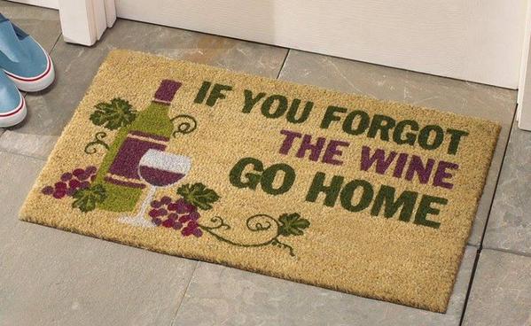 winewankers's tweet photo. A fair welcome! #wine https://t.co/tsyxgK0FDe