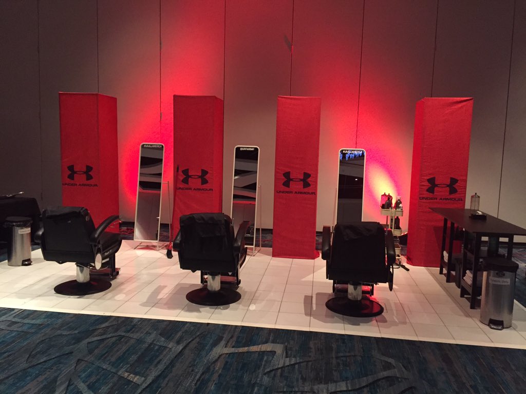GHamiltonOTF's tweet image. Under Armour @AllAmericaGame players can get a fresh cut this year while waiting to be fitted. #UAAllAmerica
