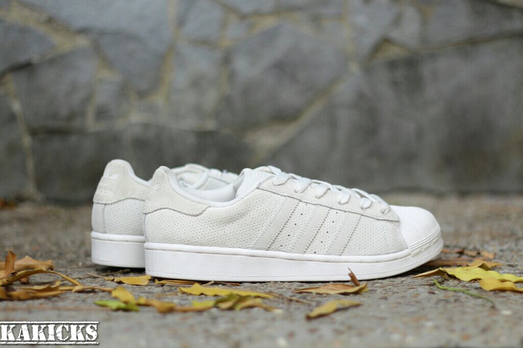 Adidas Superstar RT Cream
Size 42
IDR 530.000
@alvaro_matthew <a href="/KRLCloth/">IG : KRLCloth</a> @itscasualid