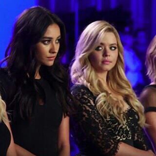 jenlisaswasabi's tweet image. mai stata più pronta in vita mia.
GENNAIO TI ASPETTO.
#PLL6B  #Emison