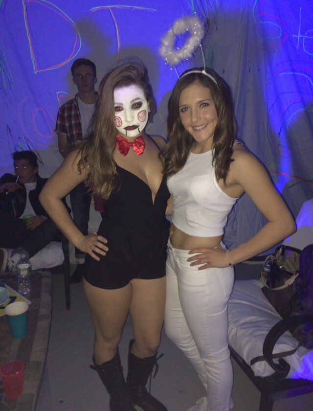 Franks_RedH0t's tweet photo. Happy bday to my fav person ever @v_vanbuskirk can't wait for the szn so u can bully me more π ilysm #SteakOnAStick https://t.co/GKzjfGSs3C