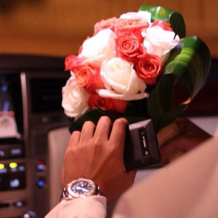 Sa__ry2's tweet photo. مسائي أنت حتى وأنت لآهي 
يا أول هيبه تشد انتبآهي
#العنود_قطرات_المطر 
#قروب_خالد_للرتويت https://t.co/635yurKT2w