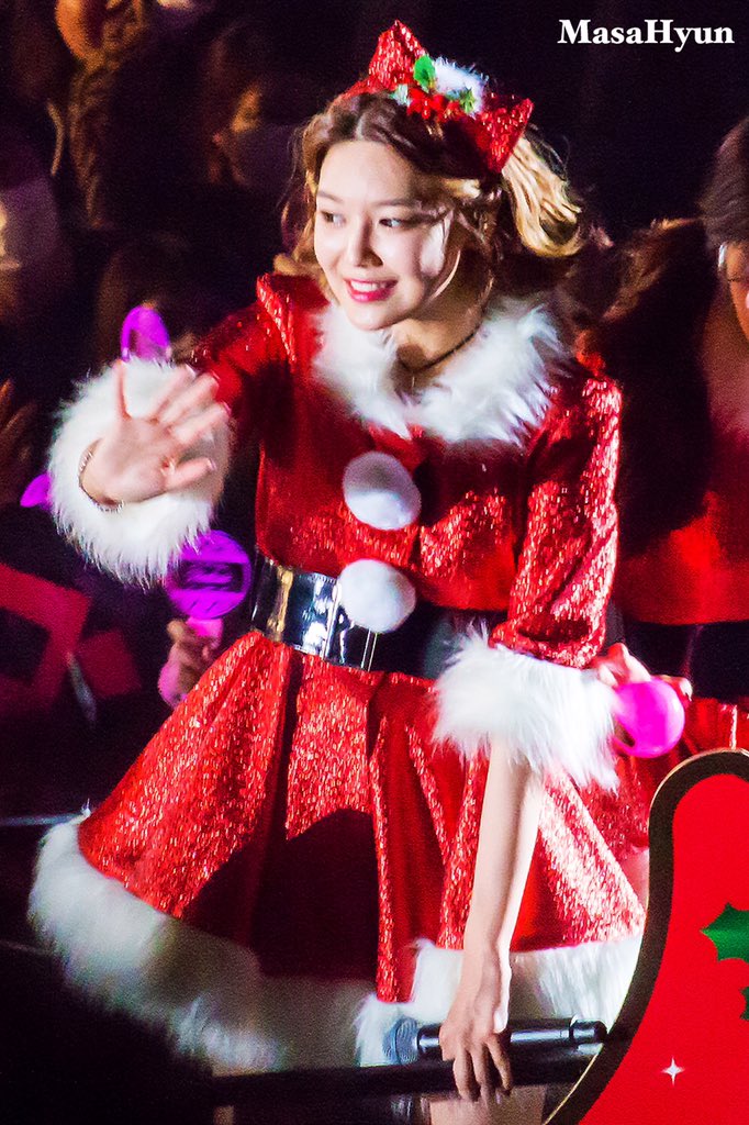 [PIC][12-12-2015]Hình ảnh mới nhất từ "GIRLS' GENERATION 4th Tour PHANTASIA in Japan" của SNSD - Page 3 CXUl7_IUAAAlinw