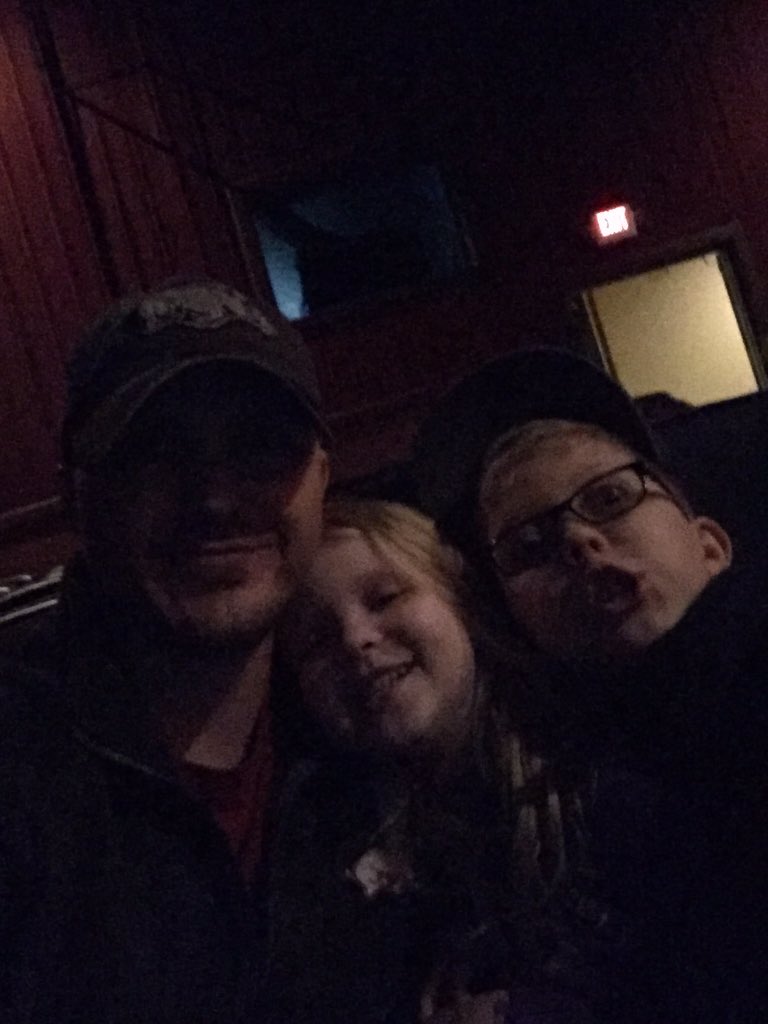 brianhogfan's tweet photo. Movie Night with my Kiddo's. #myeverything #daddytime https://t.co/FlZSRP8wwl