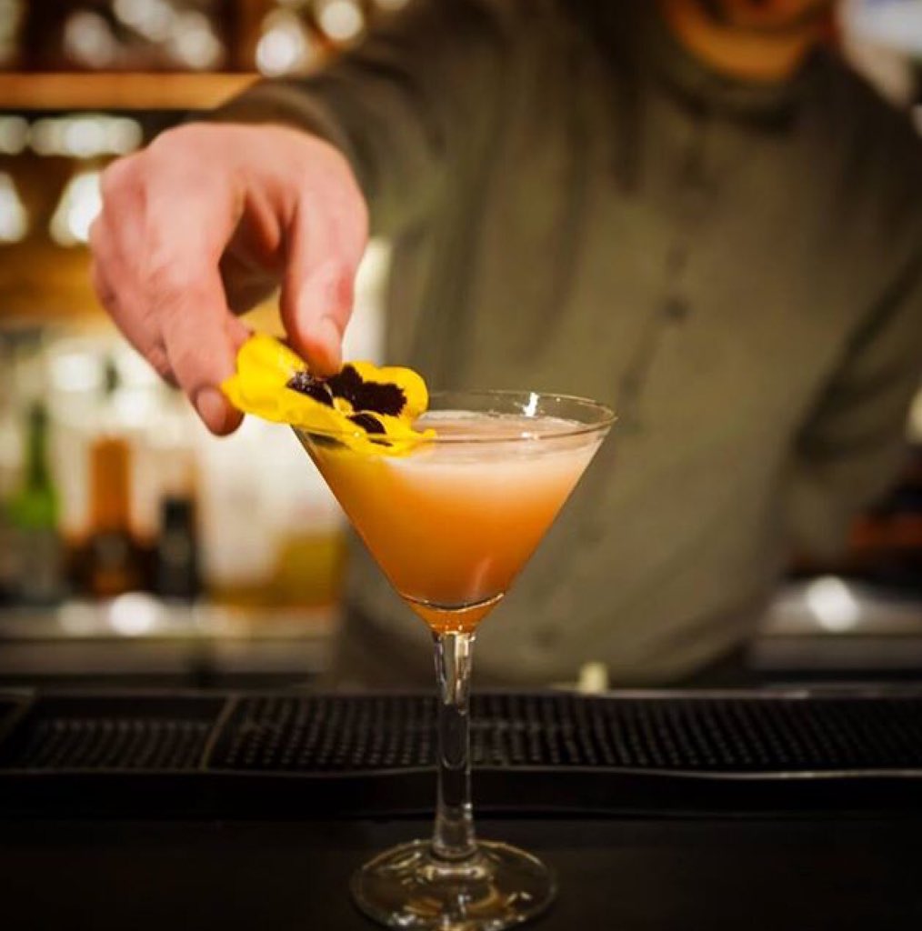 Monday.. Happy hour day. Come and try our Thai inspired cocktails in busaba Shoreditch..