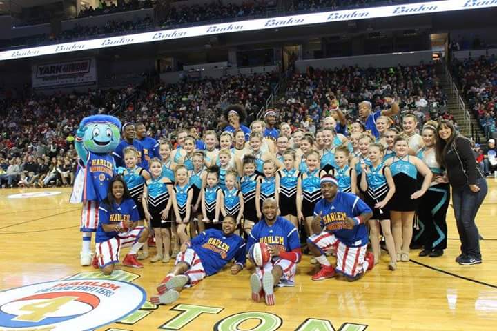 We had so much fun!!! #HarlemGlobetrotters #HuningtonCenter Toledo, Thanks for Having #TheHeights do Halftime Show!!