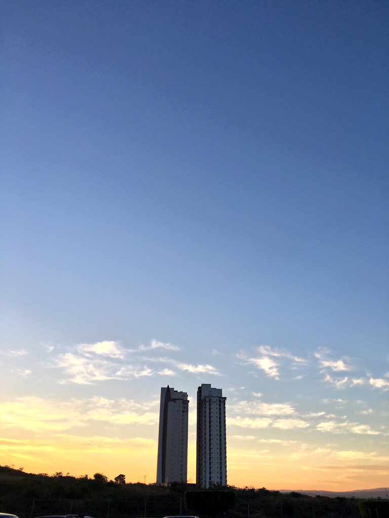 Esquirlas's tweet photo. Mañana 29 de Diciembre se inauguran las torres #Kaan en #TuxtlaGtz /@DRAKERS46 @isain @vimalalo @paconazar https://t.co/b7oJFcVPcY