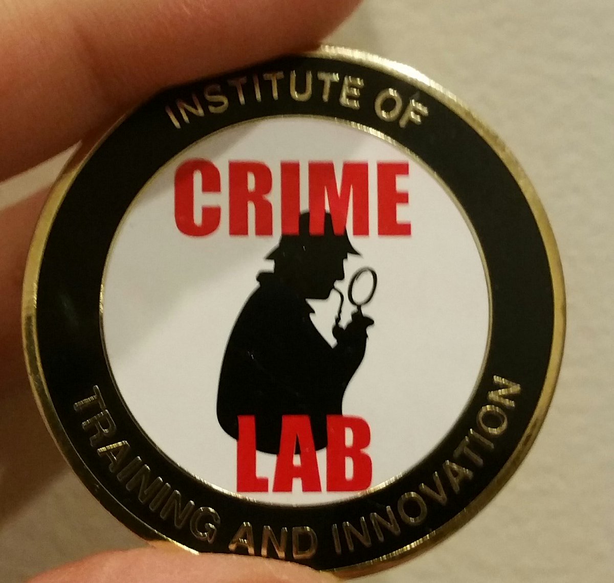 StevenODellJr's tweet photo. 1 of our new Challenge Coins 4 the #Baltimore #Forensic Institute of Training and #Innovation (#BFITI) #BPDCrimeLab https://t.co/5OscqLQMwr