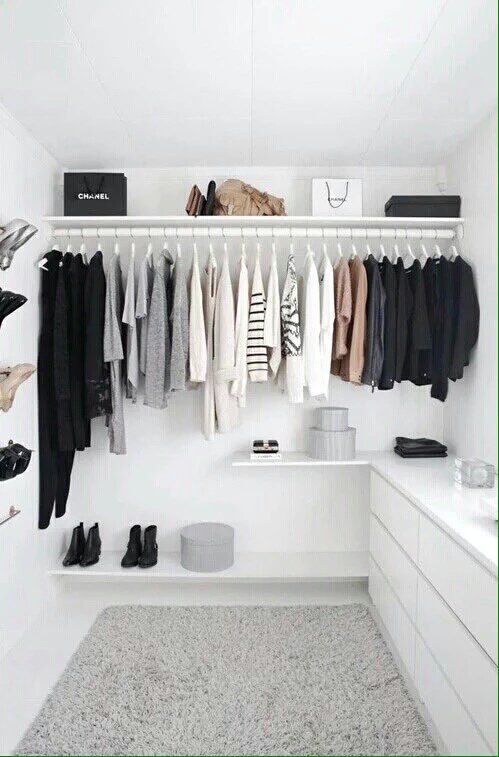 springbian's tweet photo. 42. Si pudieses remodelar tu habitacion y agregarle un guardarropas, cual escogerias? https://t.co/gVYKe6WT7k