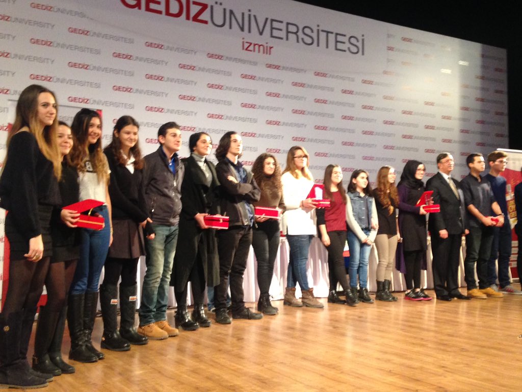 LiderlerToal's tweet photo. Ve son gün.Bu güzel organizasyon için başta Gediz ve jürilerin temsil ettiği tüm üniversitelere teşekkürler! https://t.co/csCwooJzJv