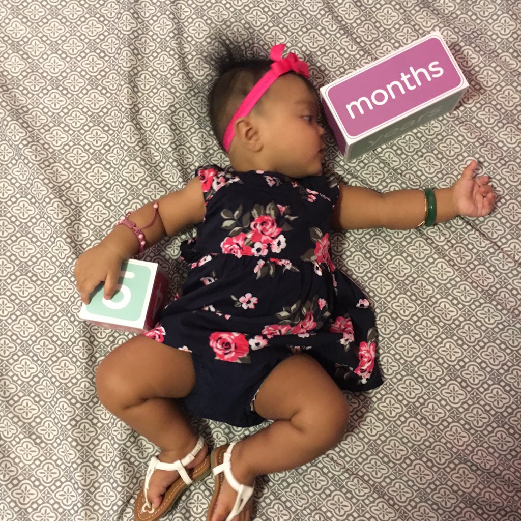 L0VEKM's tweet image. Happy 5 months my ayva boo💞 she wasn't in the mood yesterday 😑 #lateups