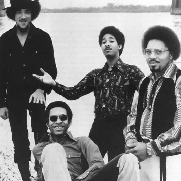 SilverbackMusic's tweet photo. Happy funkin' Birthday Ziggy Modeliste! #Zigaboo #FunkyDrummer #TheMeters #FoundationOfFunk https://t.co/HTb31lfTer