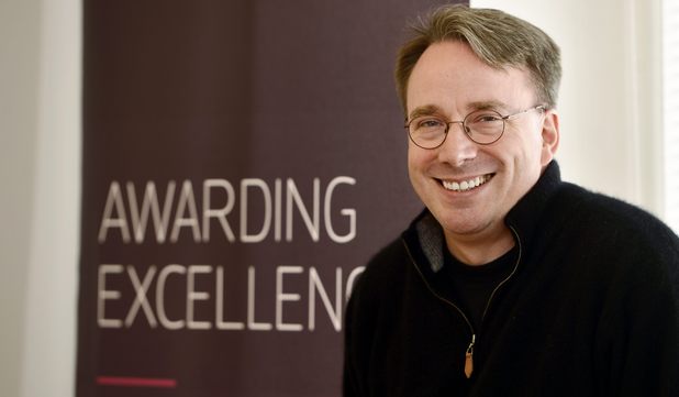 Feliz Cumpleaños, Happy Birthday, Linus Torvalds !   
