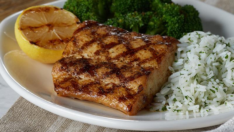 BonefishGrill's tweet photo. We get fish. You get fresh. #mahimahi https://t.co/zOISDidMIt