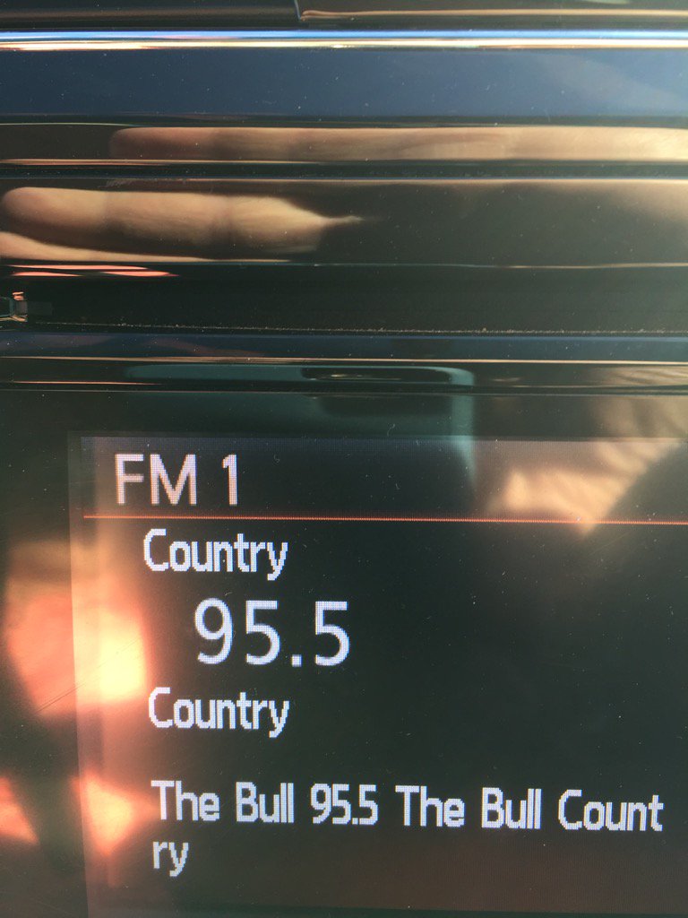 zondrabar68's tweet photo. ❤️ Listening to THE BULL all the way in Las Vegas @949TheBull @KristenRadio @JasonPullman @Freckles949 https://t.co/RwyoarrOsn