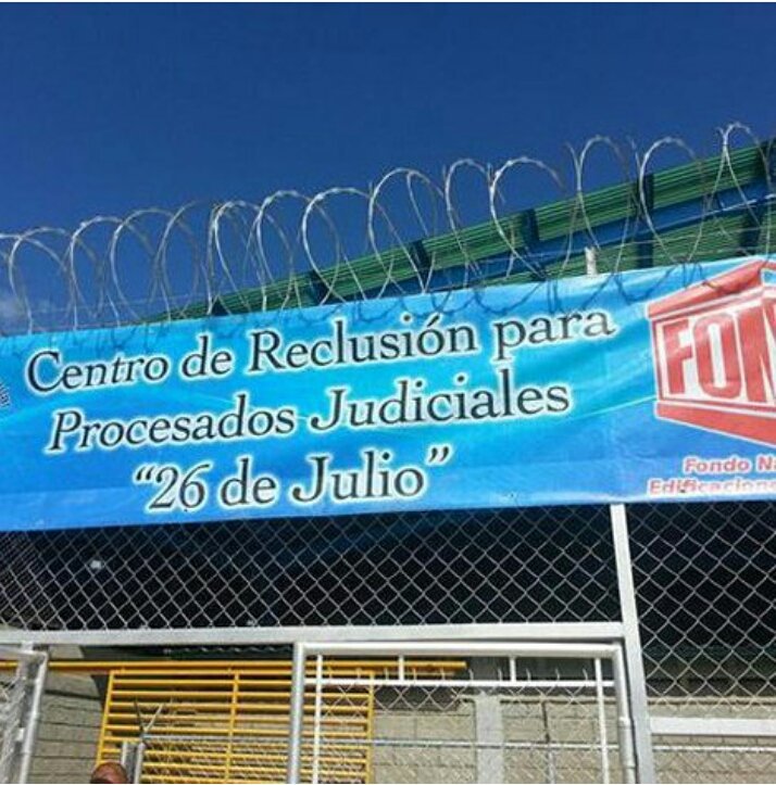 Nohegutierrezm's tweet photo. Situación irregular en el Centro Penitenciario 26 de Julio. San Juan de los Morros.  PGV.  #Guarico #SVJM https://t.co/sHYrCJ5j82