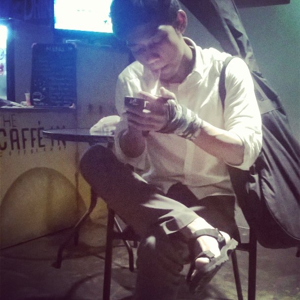 return_live's tweet image. Talk less do more