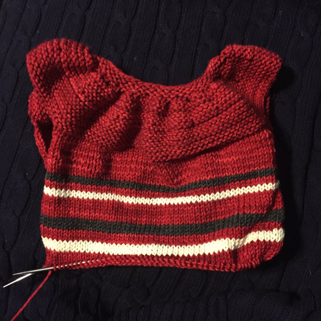 wbcstudios's tweet image. Monday... I'd rather be knitting, esp since Ravelry Red is in the mix! @MalabrigoBuzz