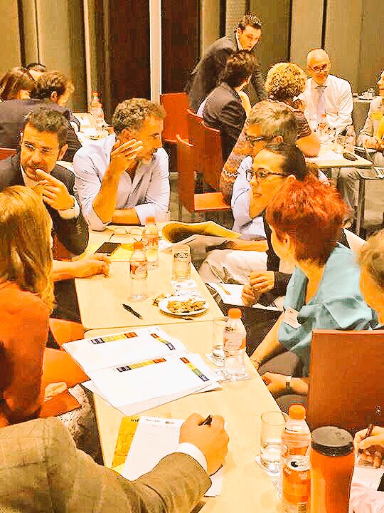 InfluencersMAD's tweet photo. Nuevos desafíos empresariales requieren nuevas #estrategias https://t.co/kQxoDXxlat