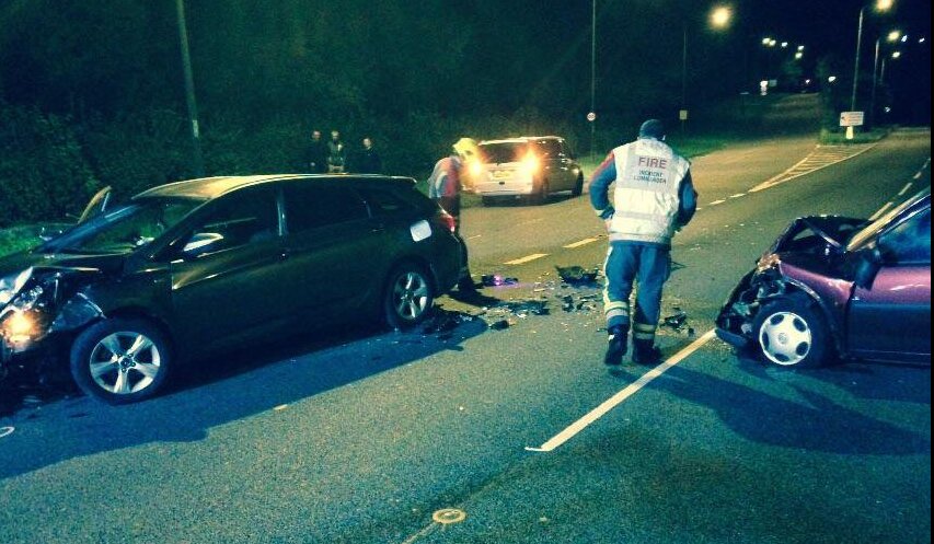 DerbysPolice's tweet photo. One of these drivers was over the drink-drive limit. Is it worth causing a collision like this? #DontGetSmashed https://t.co/gw0bYLkOch