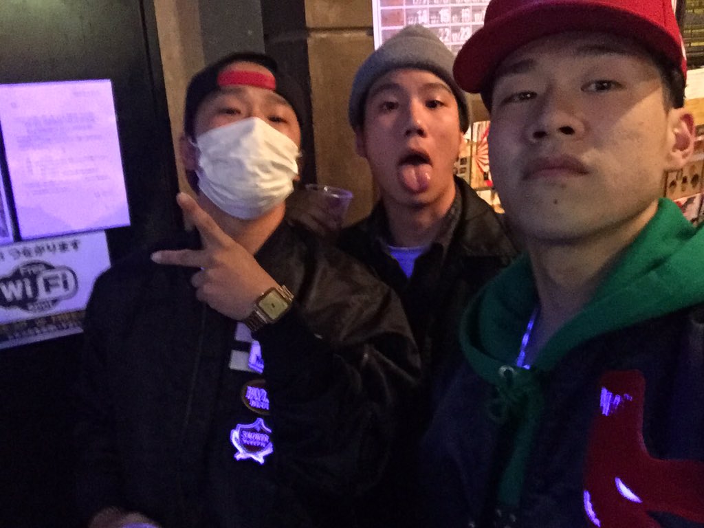 BIPERakaBP's tweet photo. w/@TURC1990 @SniffnBoy #TeamLowHigh https://t.co/fxvZPUlhBU