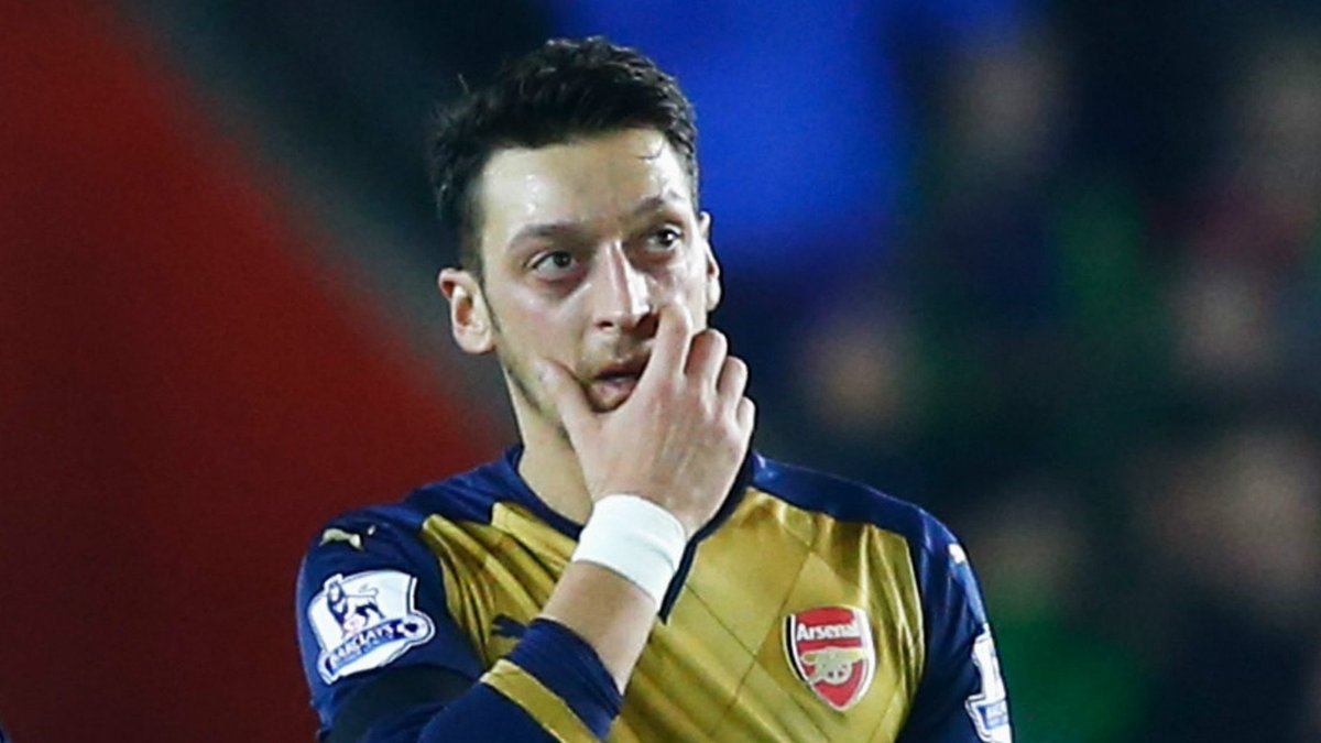 GoalNews's tweet photo. OZIL ASSIST WATCH: The German's perfect corner delivery for Gabriel brings him to 16 PL assists so far this season https://t.co/5GqvmxGShe