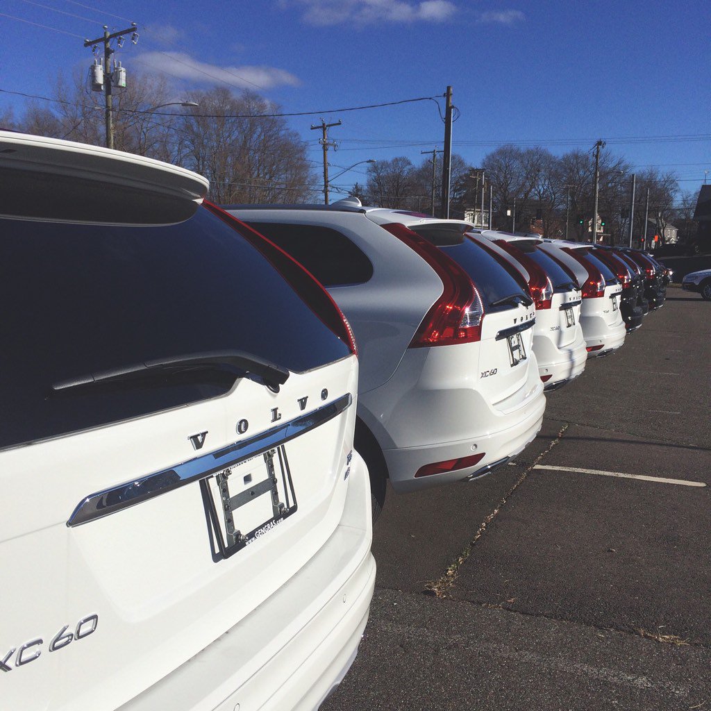 GengrasVolvo's tweet photo. Plenty of year end deals and abundant stock of #XC60 and more!! stop by today! #GengrasMotors #Volvo https://t.co/5SxiAZBgzr