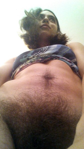 hairytacobell's tweet photo. 2 great #Phoenixfloe self shots https://t.co/QZRVtV9llx