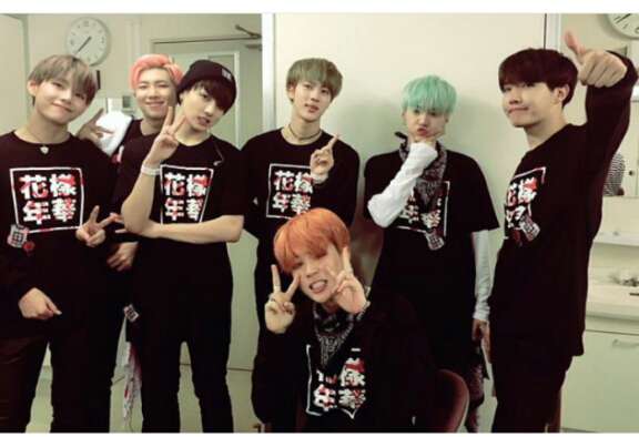 ChimchimIntan's tweet photo. Bts bts !!!! Army #SOOMPIAWARDS2015 #TeamBTS https://t.co/I8GrVBcCgu