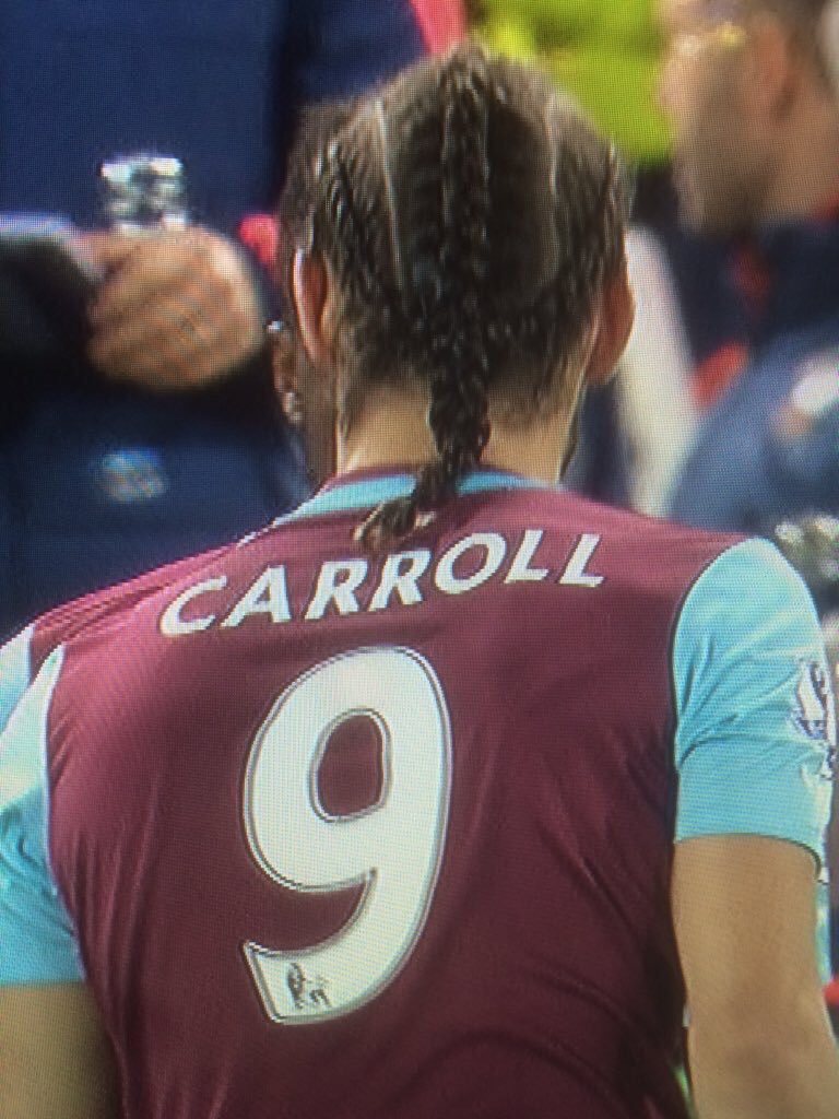 Andy Carroll sporting a ridiculous new haircut tonight as West Ham face Southampton #WHUFC #SaintsFC