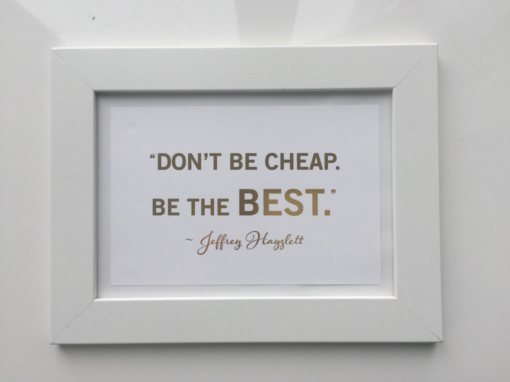 YES <a href="/Sylvie_diGiusto/">Sylvie di Giusto</a>! You #ThinkBig! RT: I've decided that you deserve better than a post-it <a href="/JeffreyHayzlett/">Jeffrey Hayzlett</a> #nsa15