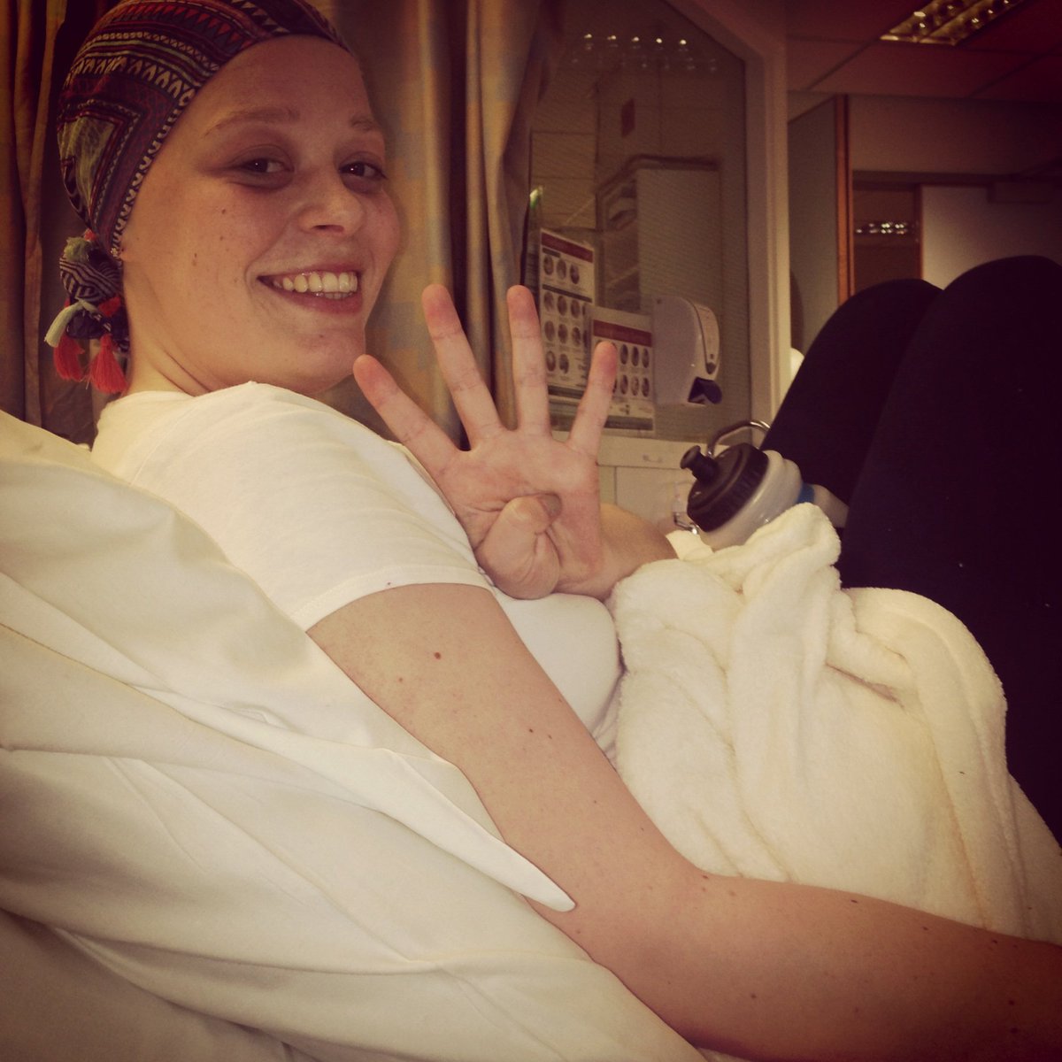 'Cancer doesn't discriminate': Young adults are supporting each other after a diagnosis bit.ly/1YkW2gN