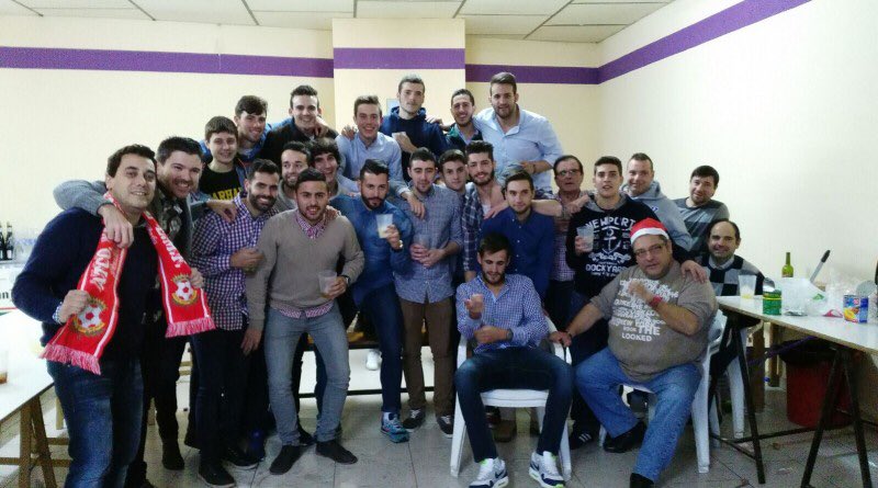 El <a href="/Atc_PM/">Atc. Pedro Muñoz</a> celebra su cena de Navidad
deporteclm.com/el-atletico-pe…
POR: <a href="/AtleticopmP/">LA GRADA DEPORTIVA✍⚽️</a>