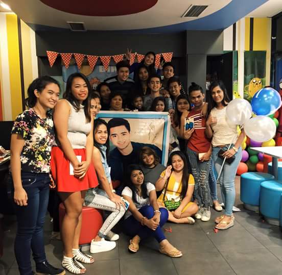 gorgeousmaykel's tweet photo. (12/26/2015) A date to remember! #YasserLoversChristmasParty Huwoooow! :) @itsyasmarta @yllen012 @hazel_par https://t.co/5lpCC5HnS1