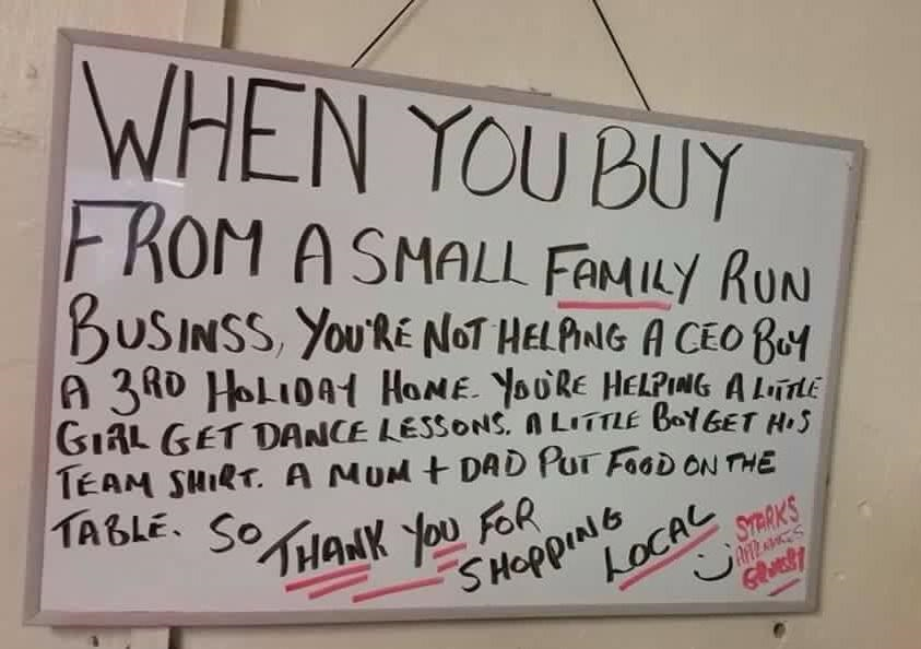 Buying Local = Fresher Food, Supporting Your #Local Economy, Food Security &amp; Building Community #Food #FarmersMarket