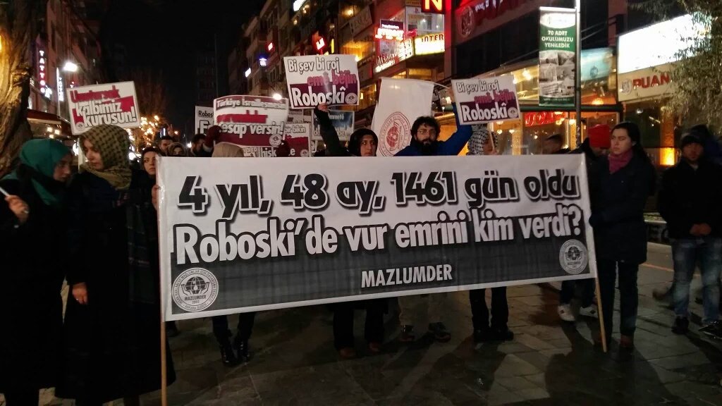 serhatozdili's tweet image. Mazlumder #Roboski için Yüksel Caddesindeydi... #Roboskiyiunutma