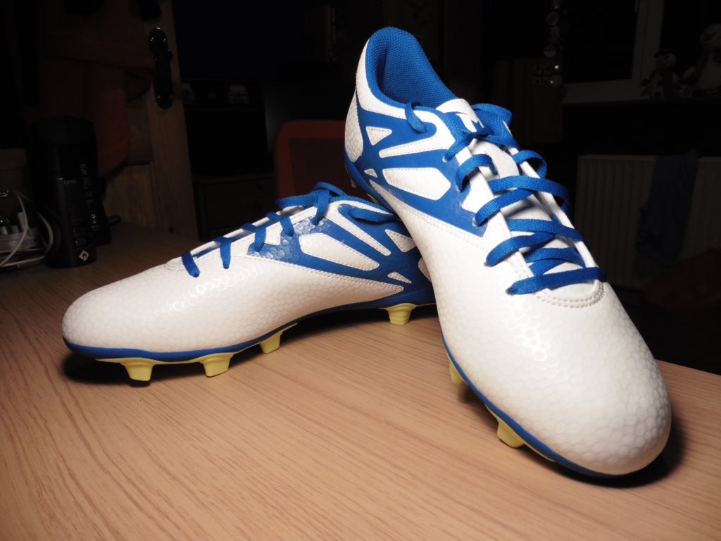 messi football boots sports direct