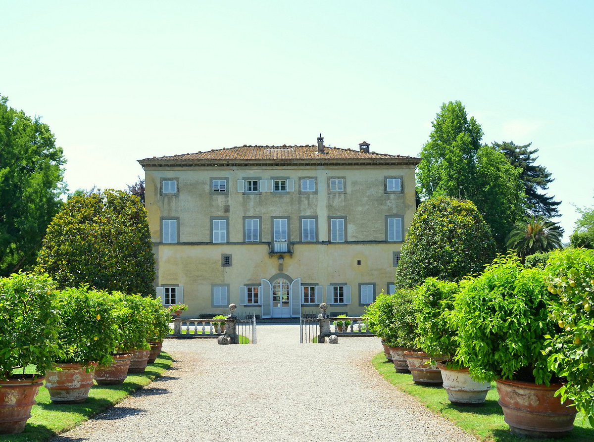 MerryTravellers's tweet photo. Top 5 Italian Villas to Stay in
https://t.co/OH8A319IsQ https://t.co/g4TR4x5PJu