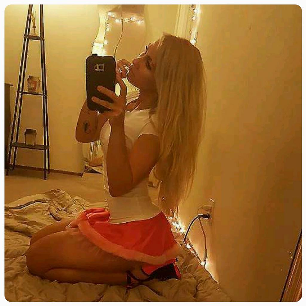 #lovinglife #fitnism #fitbarbie #fitness #fitfam #49ers #ninerbarbie #lightworker #successcoach #manifesting