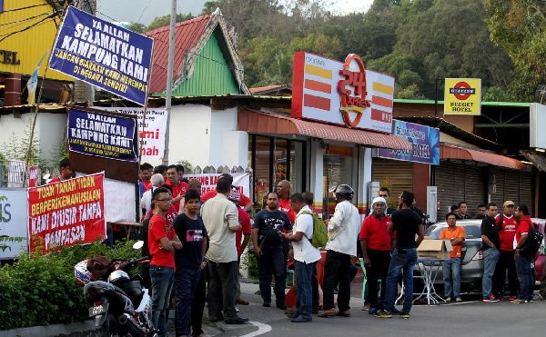 Embedded image permalink