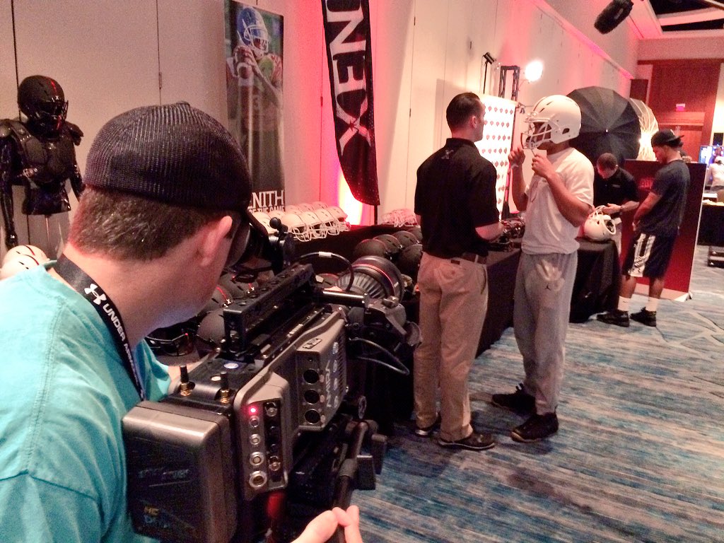 UAAADocumentary's tweet image. It's been a pretty great day 1 of #UAALLAMERICA. Looking forward to the first practice tomorrow.