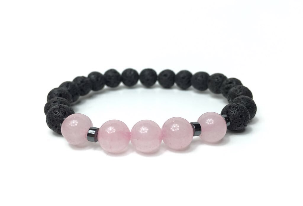 BuyAllDips's tweet photo. Positive Energy Stone Bracelet are on sale now! 💫🌟 https://t.co/Ohv8O6rHpa