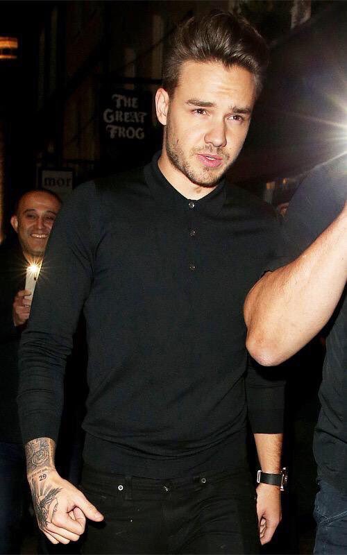 xtayIors's tweet photo. Rt to bless someone's tl, because we all need liam in our tl

#VideoMTV2015 One Direction https://t.co/mCeqLHavmv